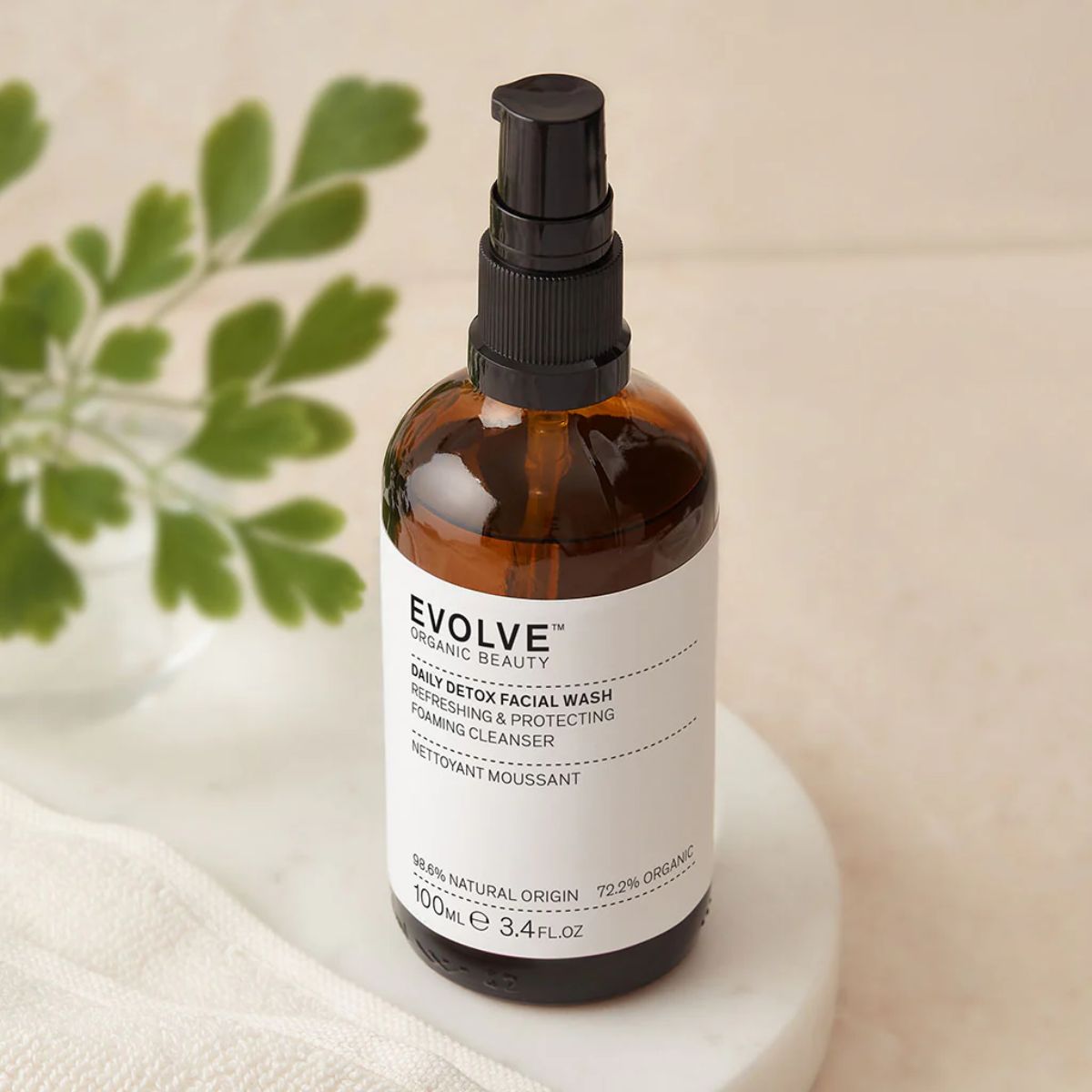 Evolve Organic Beauty • Daily Detox Facial Wash (nettoyant moussant)